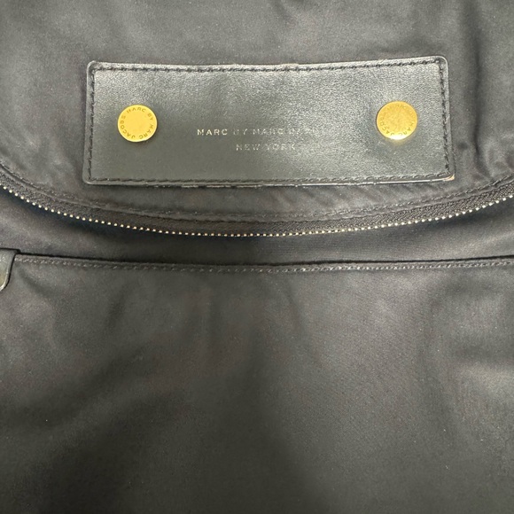 Marc by Marc Jacob - Picture 3 of 10